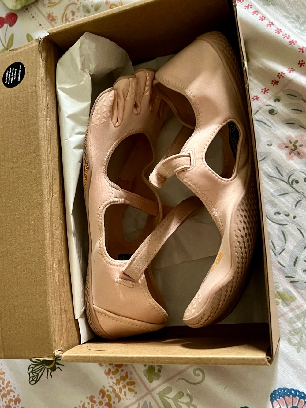 Vibram V-Soul Five Finger Women's Blush Pink Ballet Flats - Picture 2 of 6